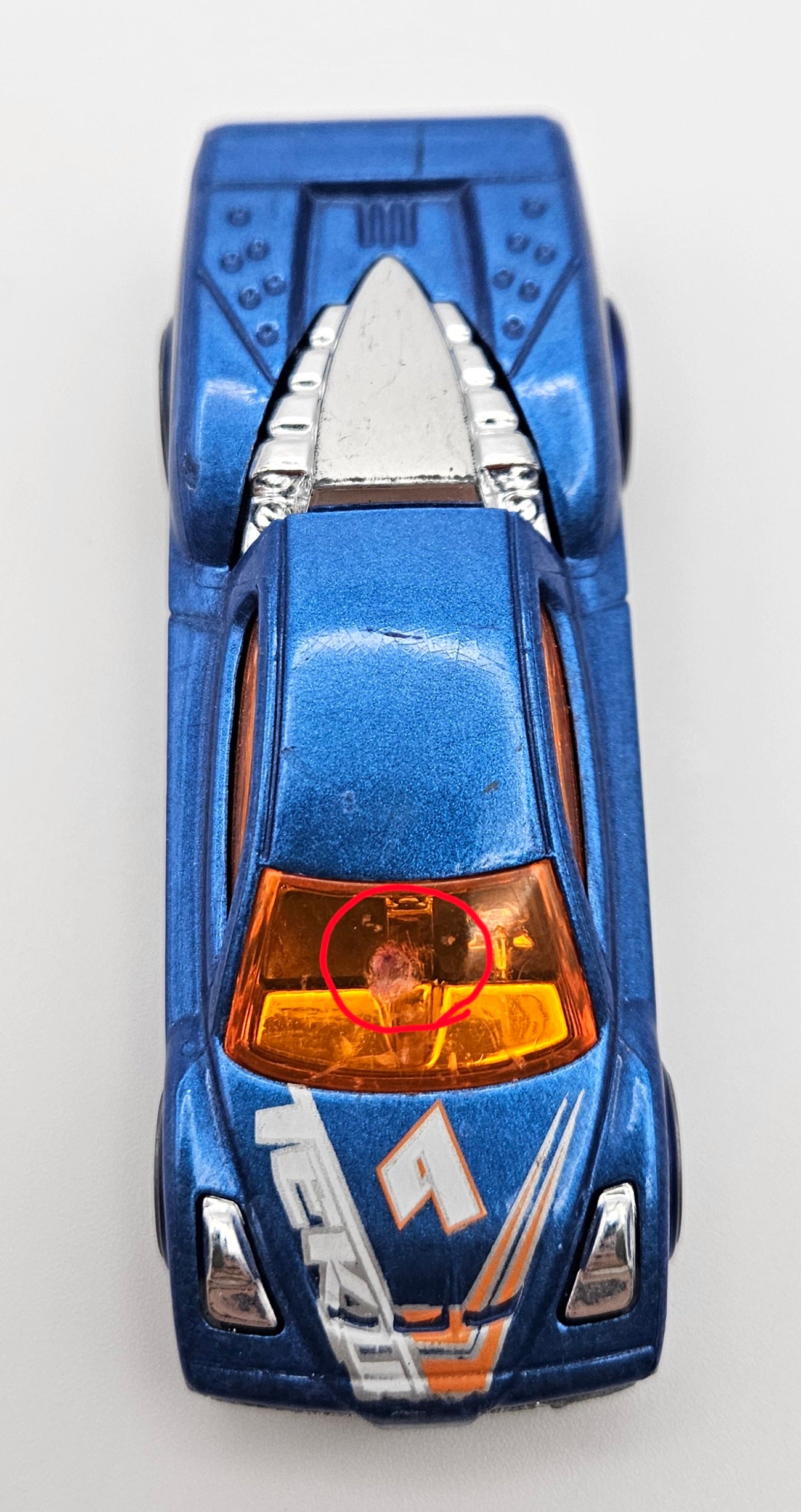 Reverb (dent in windshield)