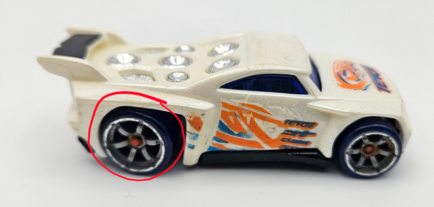 Bassline (wheel stuck)