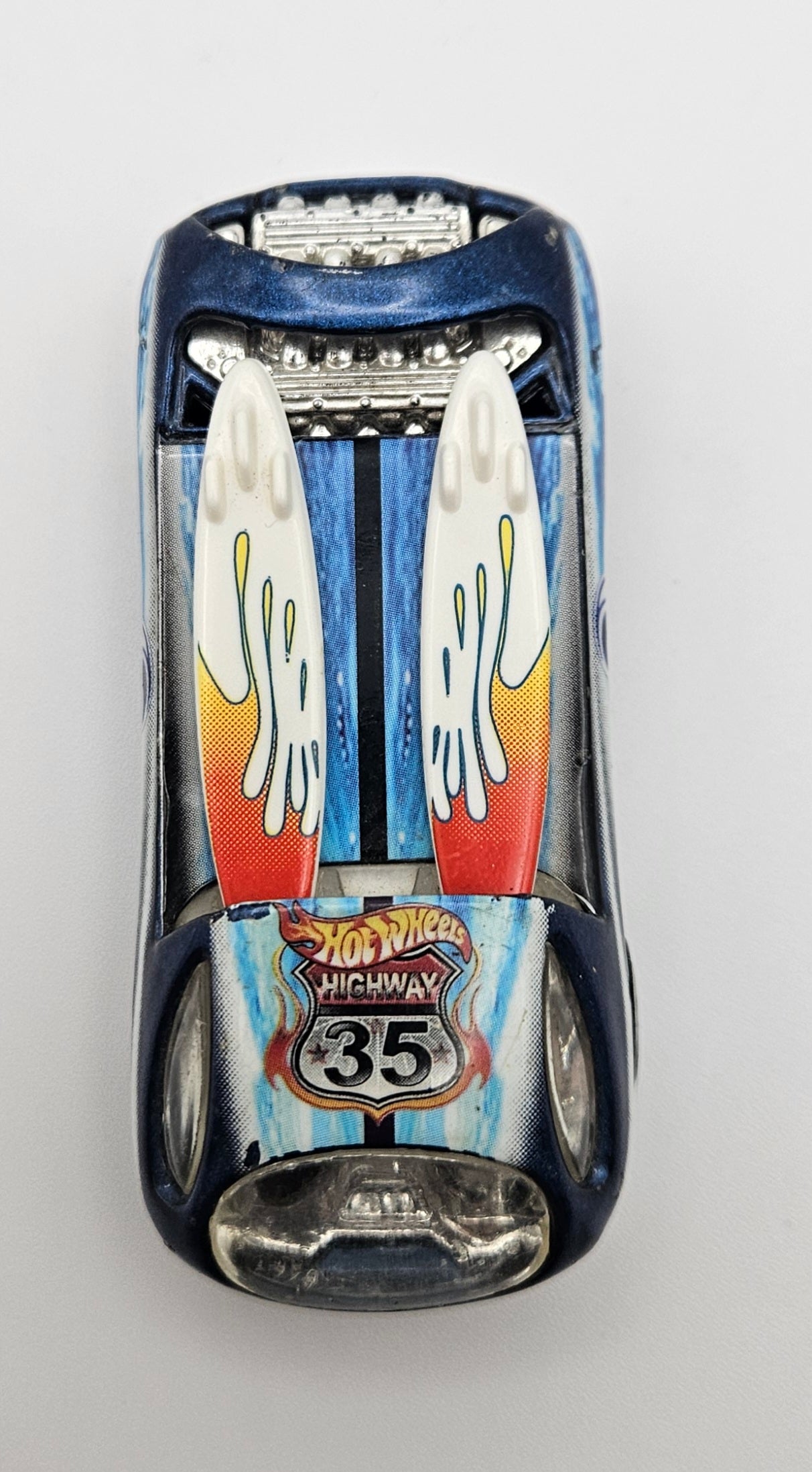 Deora (slightly broken front)