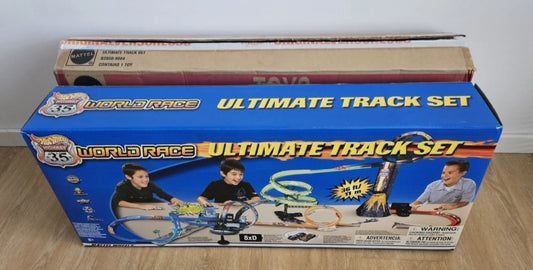 Ultimate track set sealed (shipped in original packaging)