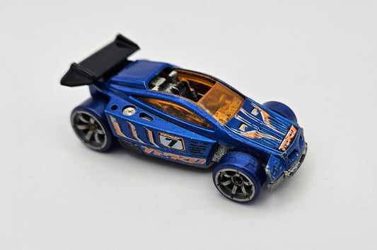 Spectyte heavy used (broken Headlight, front wheels don't move!)